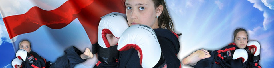 IndiaThompson-Slideshow-04 IndiaThompson-Slideshow-04